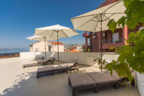 Гостиница Apartments Lastro Trogir  Трогир